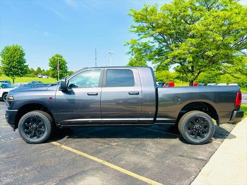 2025 RAM 2500 Laramie Crew Cab 4x4 6'4' Box