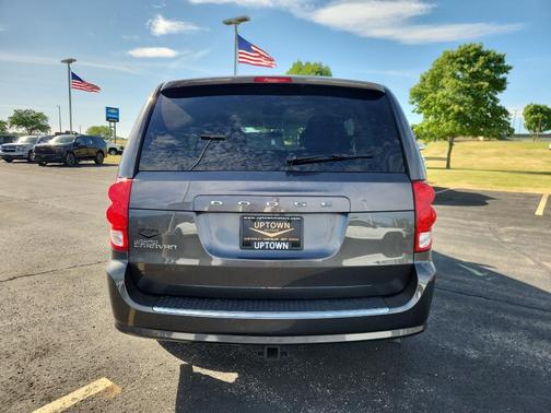Granite Crystal Metallic Clearcoat 2016 Dodge Grand Caravan AVP/SE