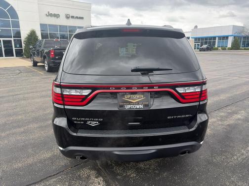 Brilliant Black Crystal Pearlcoat 2014 Dodge Durango Citadel