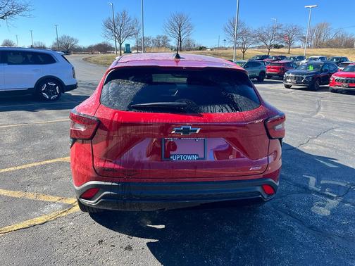 Apex Red 2026 Chevrolet Trax FWD 1RS