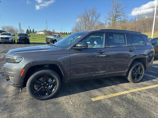 2025 Jeep Grand Cherokee L Altitude