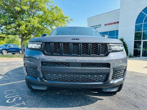 2025 Jeep Grand Cherokee L Altitude