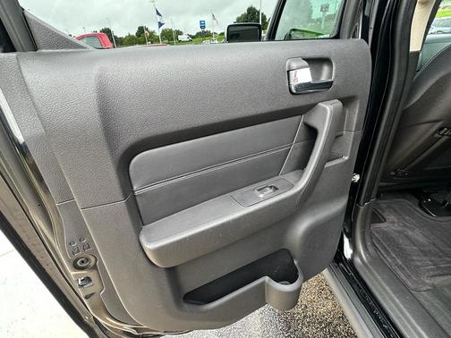 2009 Hummer H3T Adventure Edition