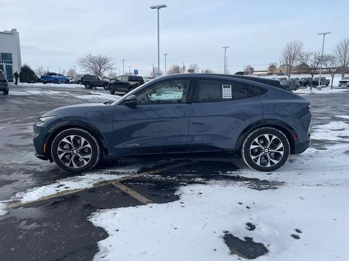 2021 Ford Mustang Mach-E Premium