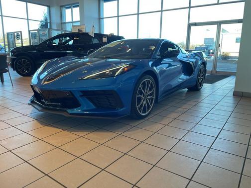 2026 Chevrolet Corvette Stingray w/3LT