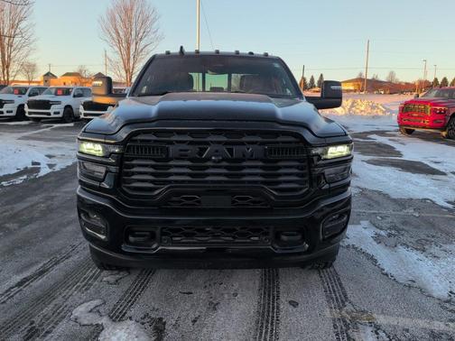 2026 RAM 2500 Big Horn Crew Cab 4x4 6'4' Box