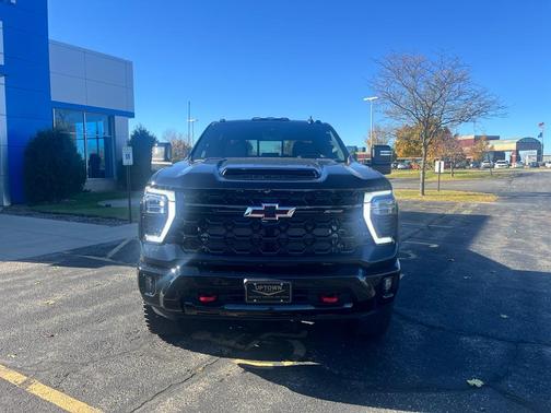 2026 Chevrolet Silverado 2500 ZR2