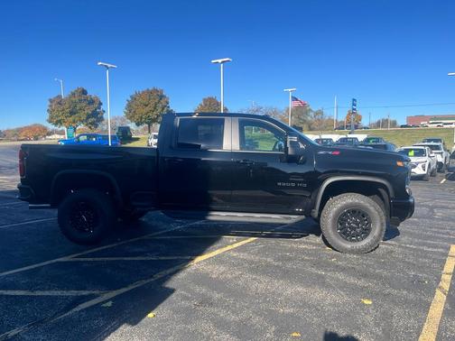 2026 Chevrolet Silverado 2500 ZR2