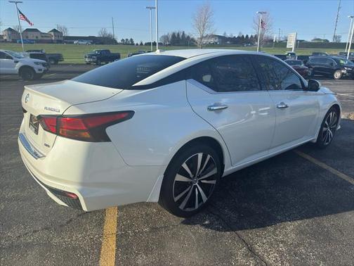 2021 Nissan Altima Platinum Intelligent AWD