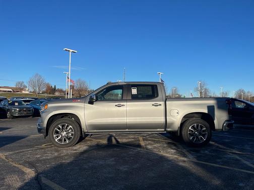 2025 Chevrolet Silverado 1500 LT