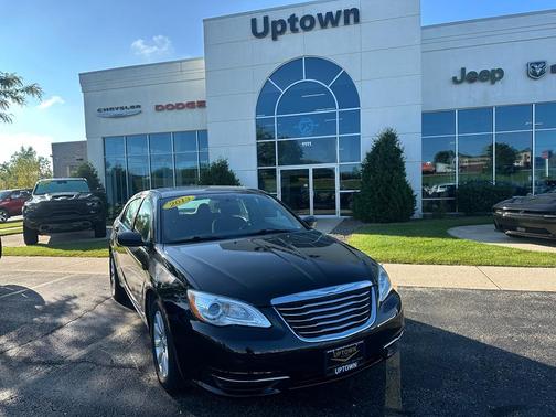 2013 Chrysler 200 Touring