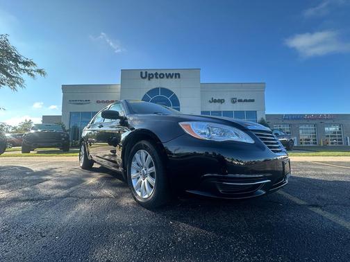 2013 Chrysler 200 Touring