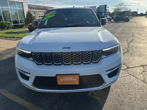 2022 Jeep Grand Cherokee Summit