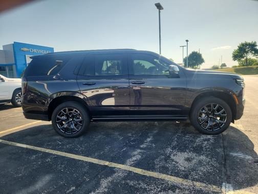 Dark Ash Metallic 2025 Chevrolet Tahoe Premier