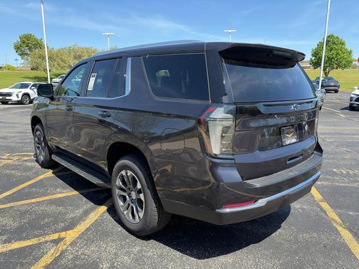 Sterling Gray Metallic 2026 Chevrolet Tahoe LT
