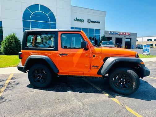 2025 Jeep Wrangler Sport