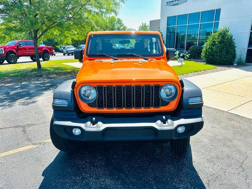 2025 Jeep Wrangler Sport