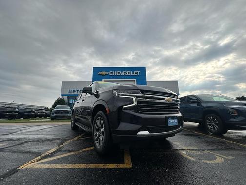 2022 Chevrolet Suburban LT
