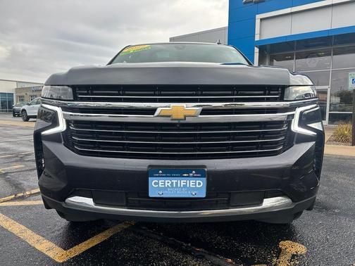 2022 Chevrolet Suburban LT
