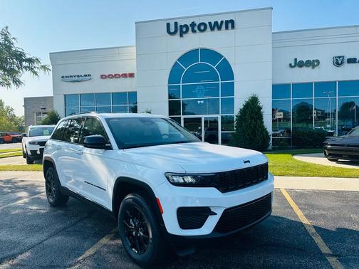 2025 Jeep Grand Cherokee Altitude