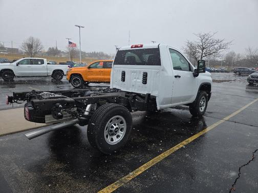 Summit White 2024 Chevrolet Silverado 3500 WT