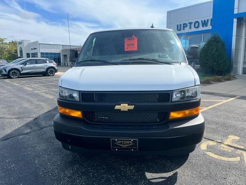 2025 Chevrolet Express 3500 RWD 3500 Extended Wheelbase WT