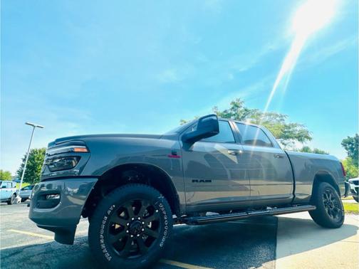 2025 RAM 2500 Laramie Crew Cab 4x4 6'4' Box