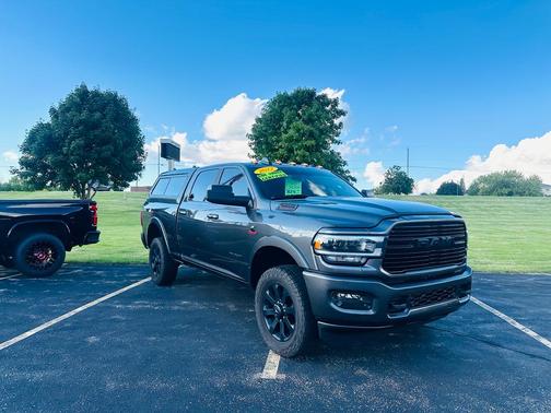 2022 RAM 2500 Laramie Crew Cab 4x4 6'4' Box