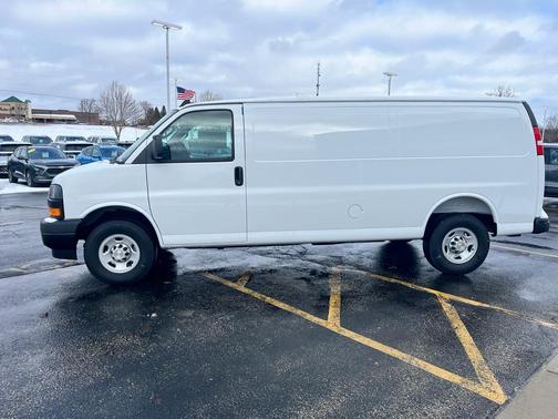 2025 Chevrolet Express 2500 RWD 2500 Extended Wheelbase WT