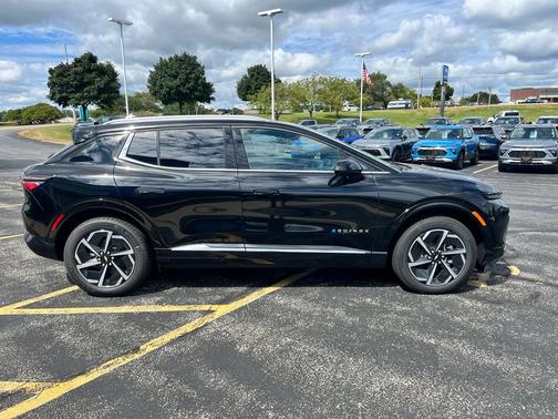 2025 Chevrolet Equinox EV LT