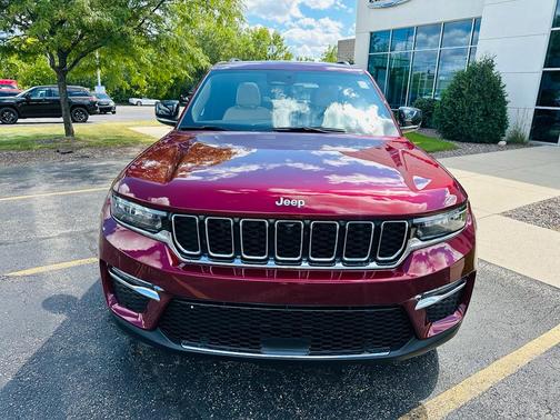 2025 Jeep Grand Cherokee Limited X