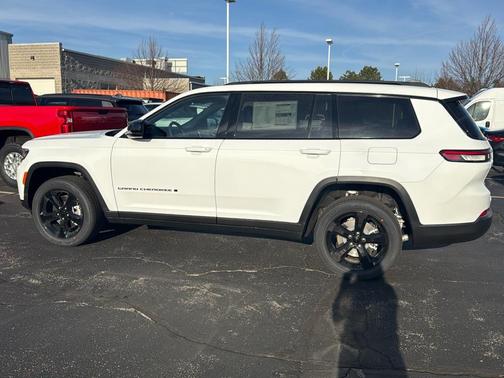 2025 Jeep Grand Cherokee L Altitude