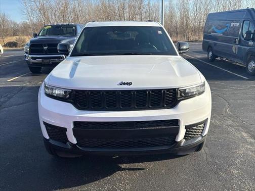 2025 Jeep Grand Cherokee L Altitude