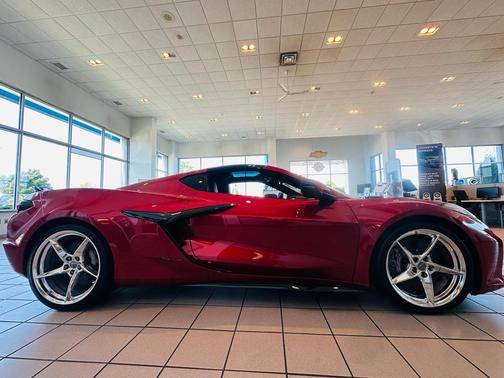 2025 Chevrolet Corvette E-Ray RWD Coupe 2LZ