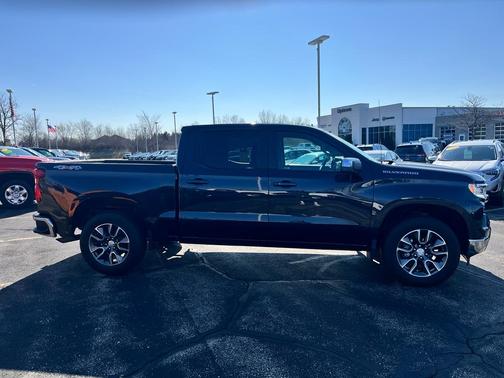 2022 Chevrolet Silverado 1500 LT