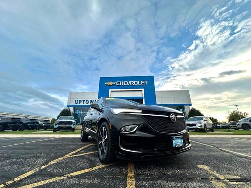 2022 Buick Enclave AWD Essence