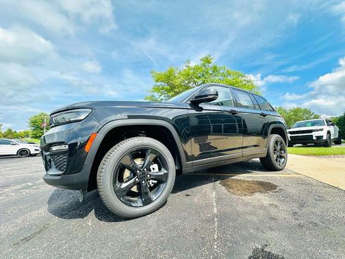 2025 Jeep Grand Cherokee Limited X