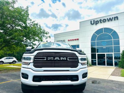 2020 RAM 2500 Laramie Crew Cab 4X4 6'4' Box