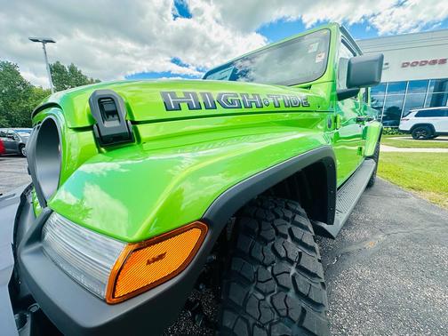 2025 Jeep Gladiator High Tide
