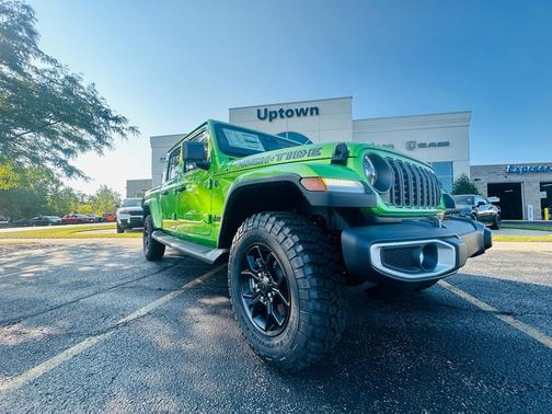 2025 Jeep Gladiator High Tide