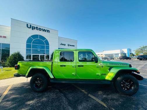2025 Jeep Gladiator High Tide