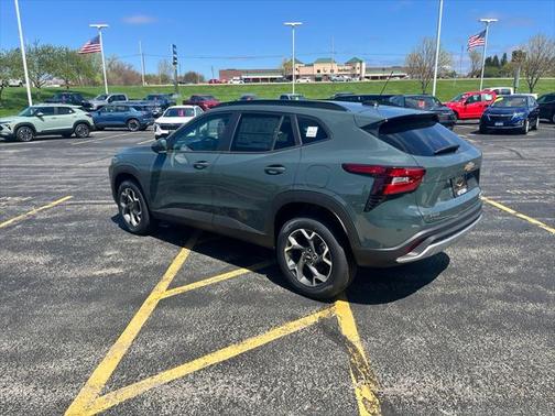 2025 Chevrolet Trax LT