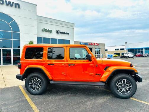 2025 Jeep Wrangler 4-Door Sahara 4x4