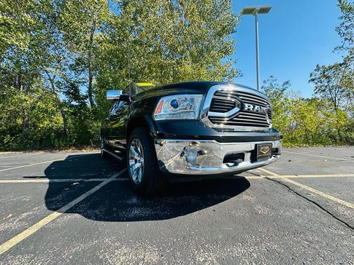 2018 RAM 1500 Limited Crew Cab 4x4 5'7' Box