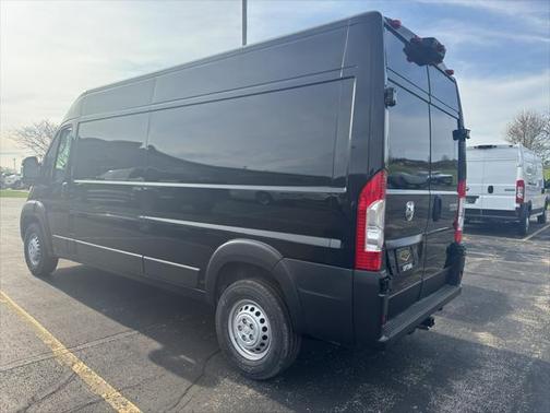 2025 RAM ProMaster 2500 Tradesman