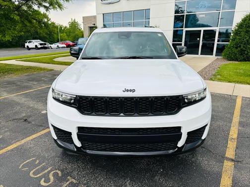 2025 Jeep Grand Cherokee L Altitude