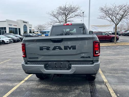 2026 RAM 2500 Big Horn Crew Cab 4x4 6'4' Box