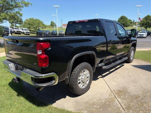 Black 2024 Chevrolet Silverado 2500 LT