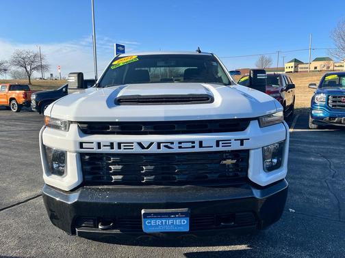 2022 Chevrolet Silverado 2500 Custom