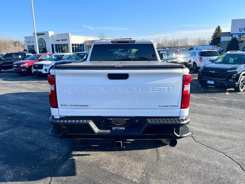2022 Chevrolet Silverado 2500 Custom